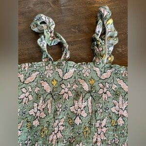 Floral Printed Fitted Tank Top Size XS By Aerie in EUC Super Cute Fit